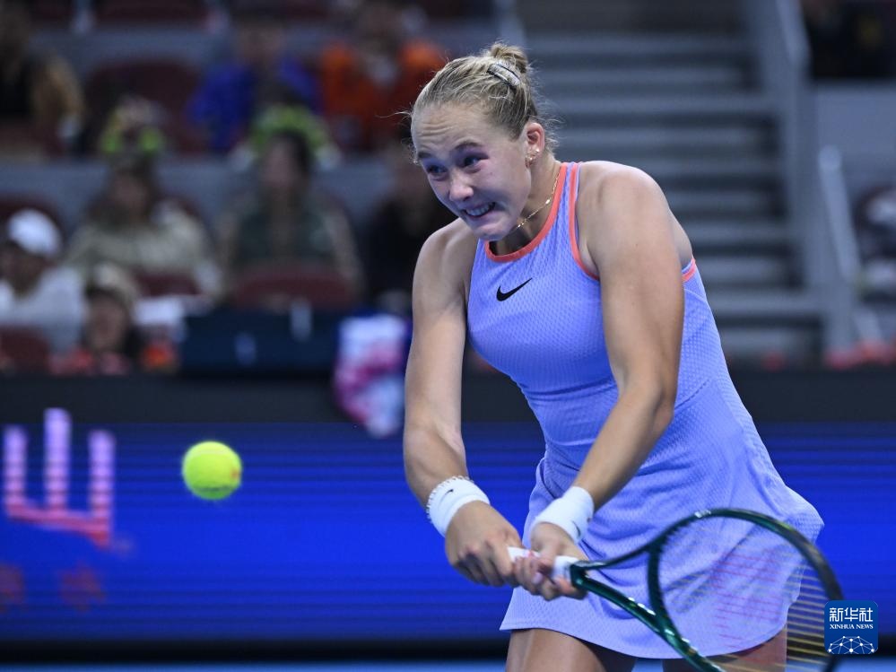 锋线的全新 锋线的全新